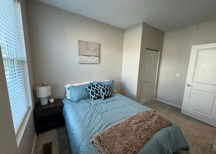 Unwind In Style At Fargo's Hidden Gem! #102 * Fargo